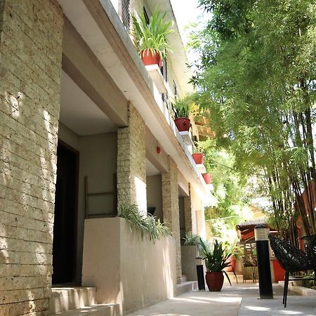Hotel Bale Mi Balabag  Exterior foto